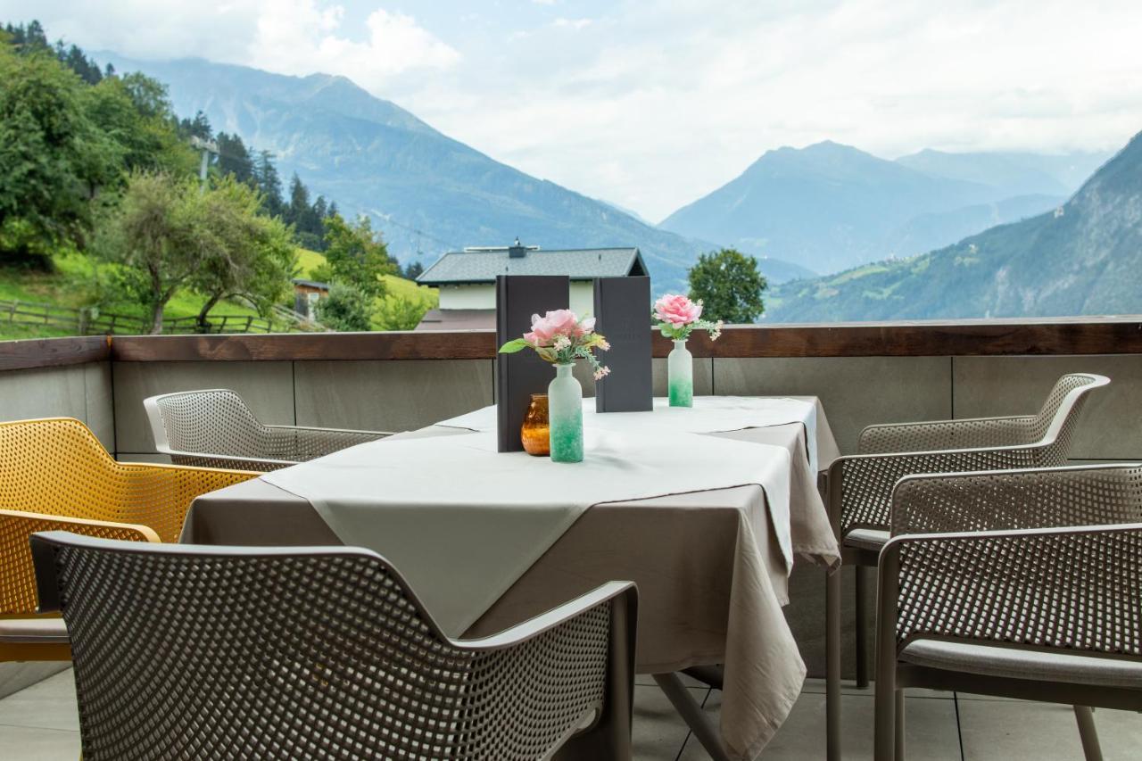 Wally Berg-Appartements Zams Exterior foto