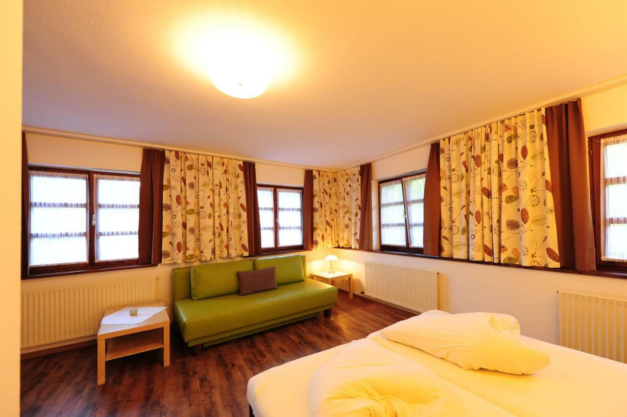 Wally Berg-Appartements Zams Exterior foto